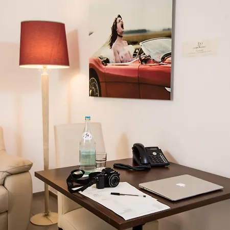 Santa Giulia E 4* تورينو