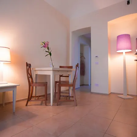 Santa Giulia E 4*