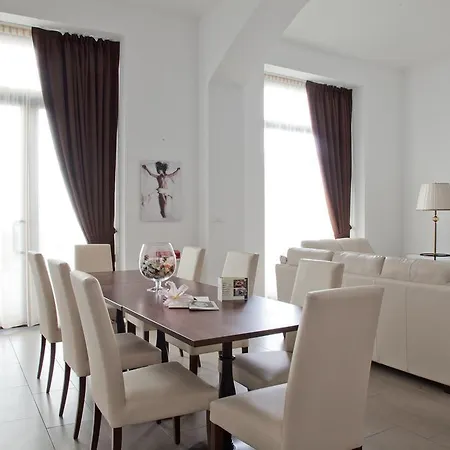 Apartahotel Santa Giulia E