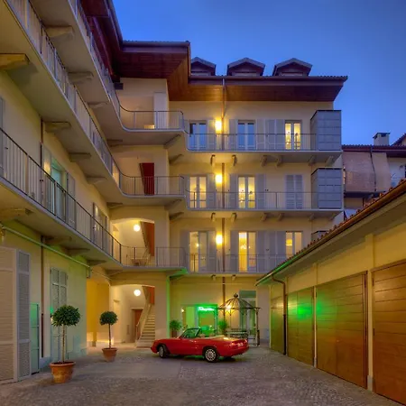Santa Giulia E 3*