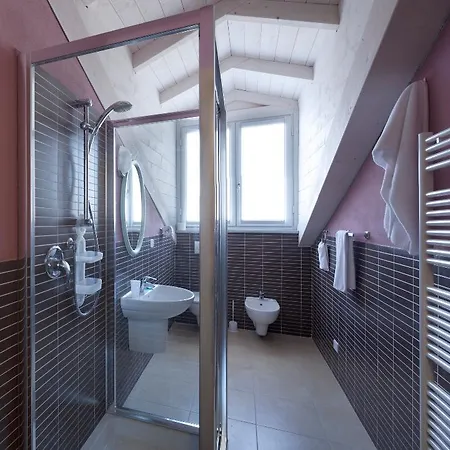 Santa Giulia E 4* Turin