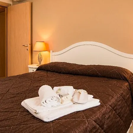 Apartahotel Santa Giulia E