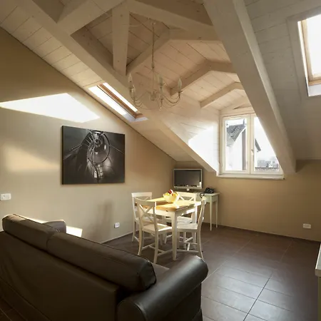 アパートホテル Santa Giulia E トリノ