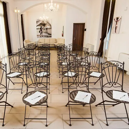 Santa Giulia Hotel E Residence Torino Aparthotel 3*