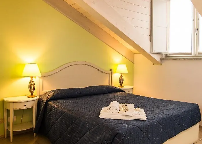 Santa Giulia E Aparthotel