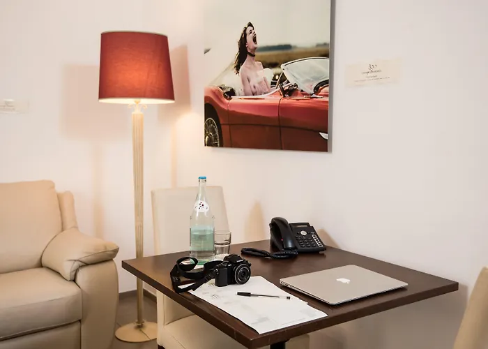 Santa Giulia E 4* Turín