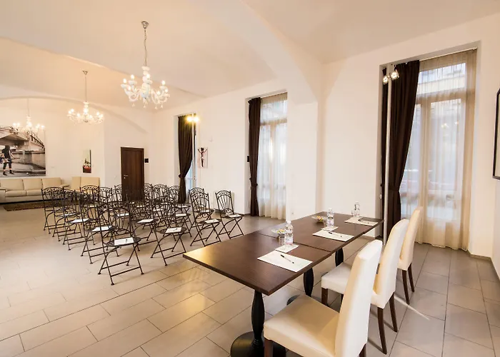 Santa Giulia E Turín