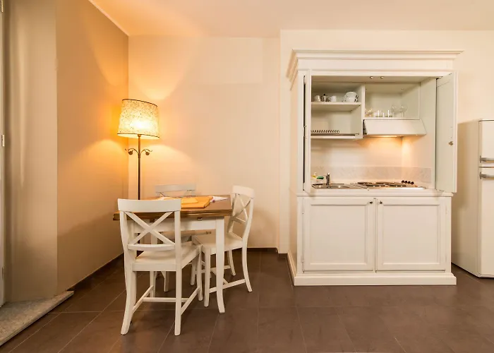 Santa Giulia E Aparthotel