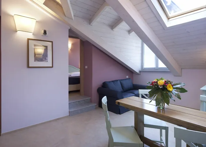 Aparthotel Santa Giulia E 4*