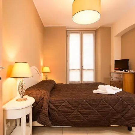 Santa Giulia E Ξενοδοχείο με διαμερίσματα 4*