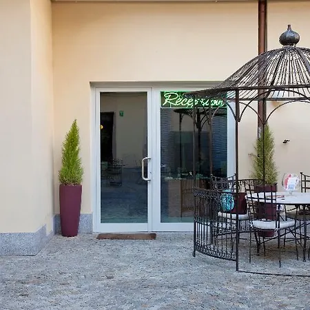 Santa Giulia E 4*
