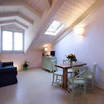 Santa Giulia E