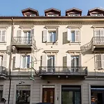 Santa Giulia E מלון דירות 4*